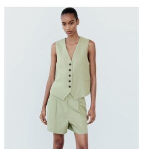 New Zara VEST in Sage- XS